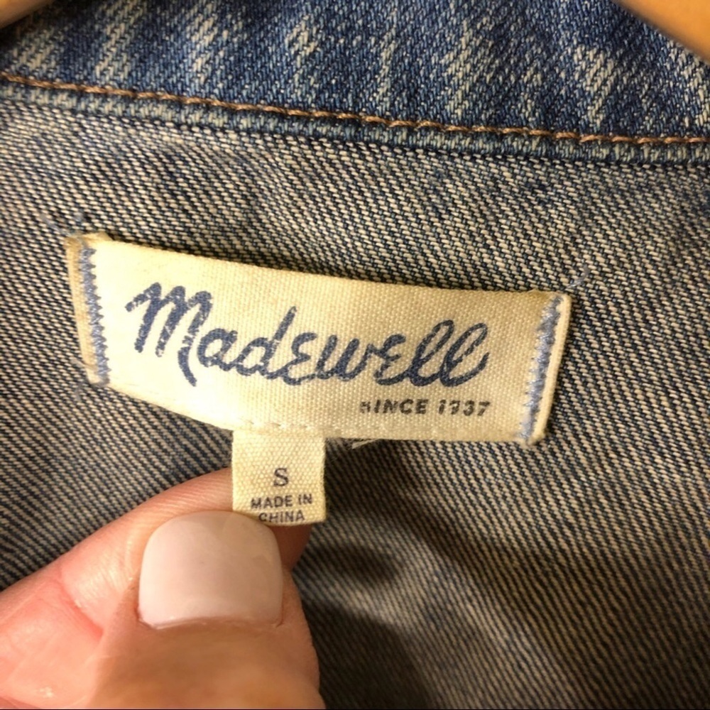 Madewell The Jean Jacket Ellery Wash Size Small Distressed Denim Style C1778 - Picture 9 of 11